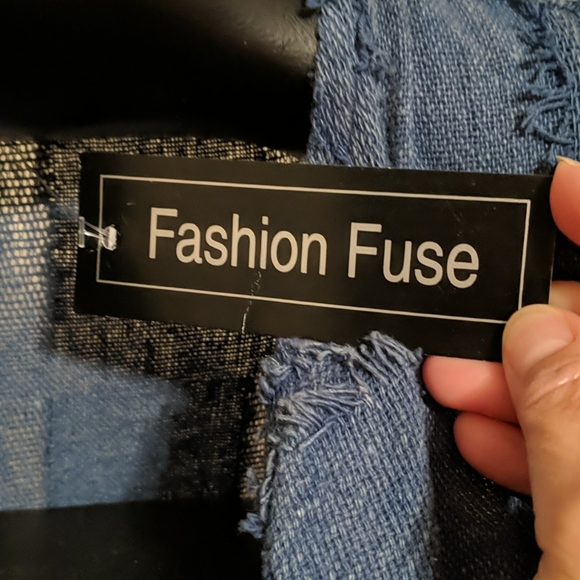 NWT, 100%  Cotton tie front jacket, blue, knubby - Picture 5 of 6